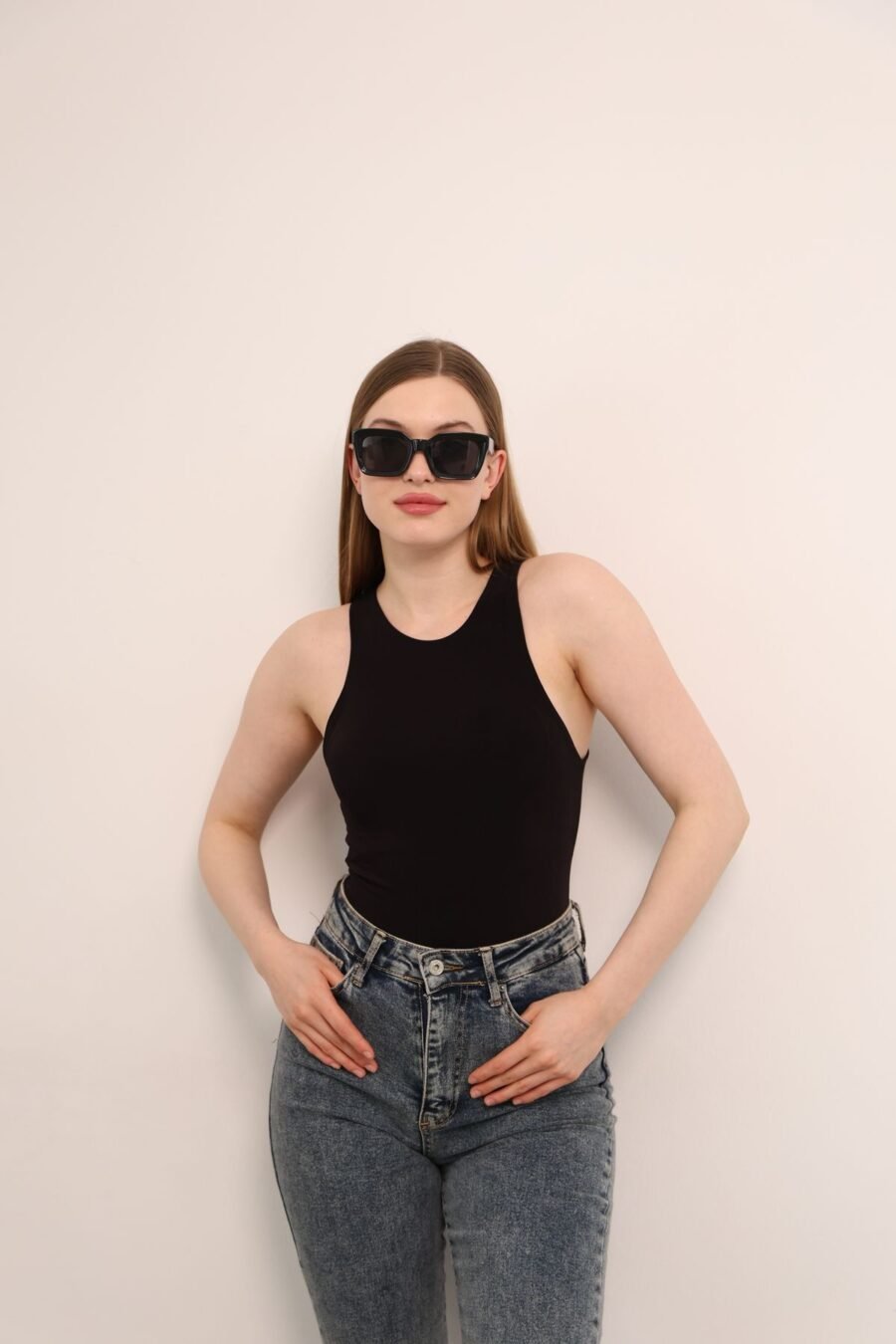 Siyah - Bordo  Halter Yaka Vücuda Oturan Esnek Alttan Çıtçıtlı Örme Body - Görsel 2