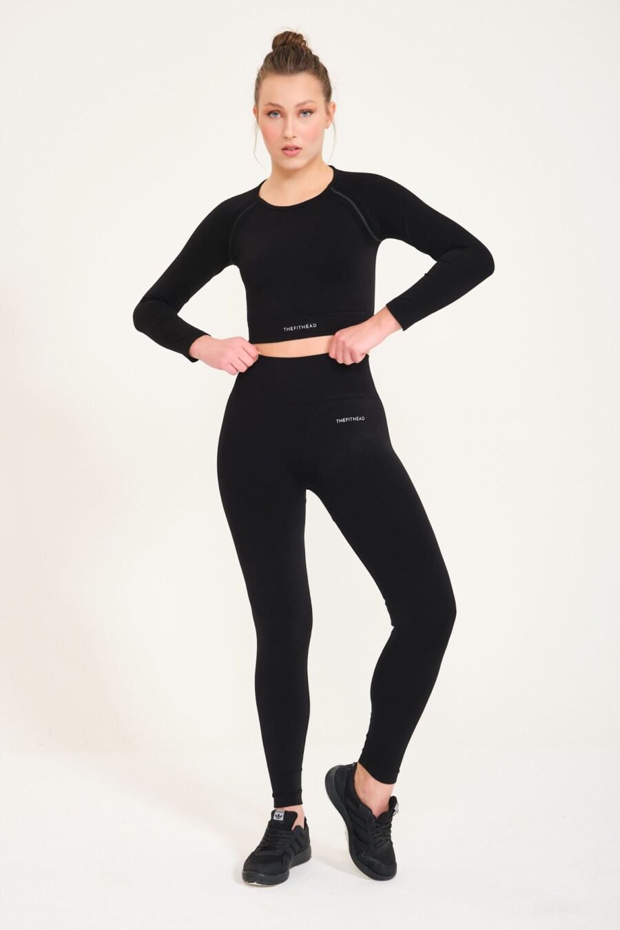 Siyah Dikişsiz Toparlayıcı Push-up Seamless Spor Tayt