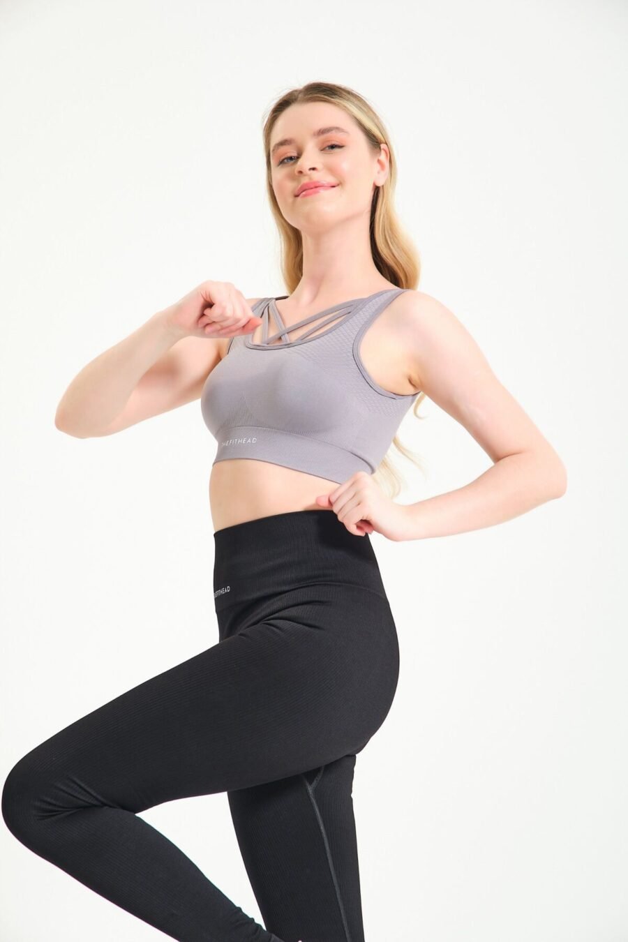 Siyah Fitilli Dikişsiz Toparlayıcı Push-up Seamless Spor Tayt - Görsel 2